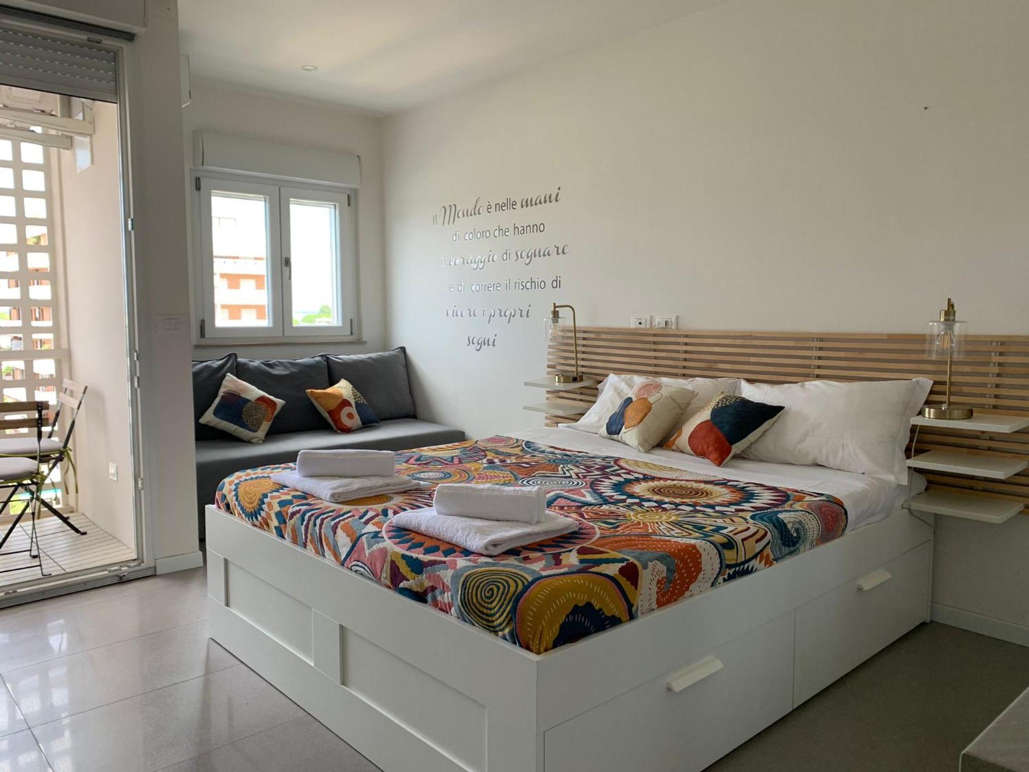 Appartamento Monolocale Con Terrazza E Cucina Lignano Sabbiadoro Esterno foto